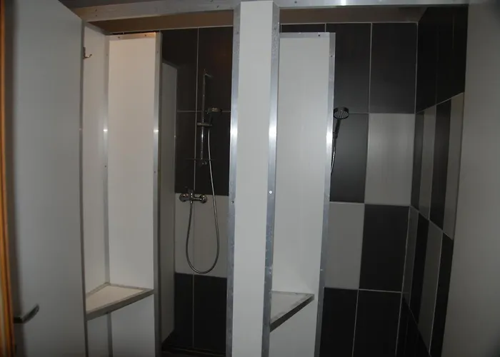 مكان تخييم Weinberg Bikercamp Sankt Andra-Hoch