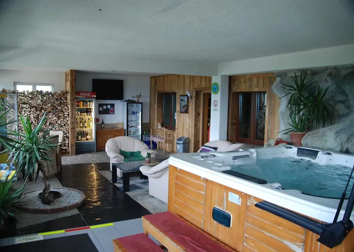 مكان تخييم Weinberg Bikercamp